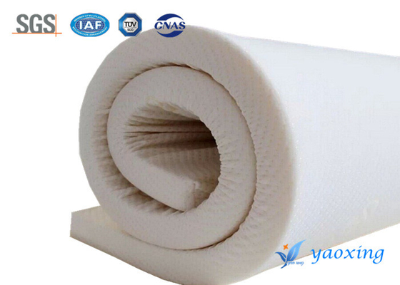 Couche en tissu ignifuge pour matelas ignifuge