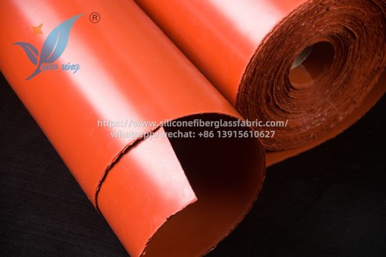 Couverture de feu extérieure de 1 m de largeur en caoutchouc de silicone revêtu de tissu de verre de 3,0 mm pour résistance à la chaleur