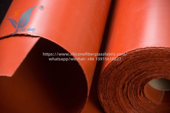Couverture de feu extérieure de 1 m de largeur en caoutchouc de silicone revêtu de tissu de verre de 3,0 mm pour résistance à la chaleur